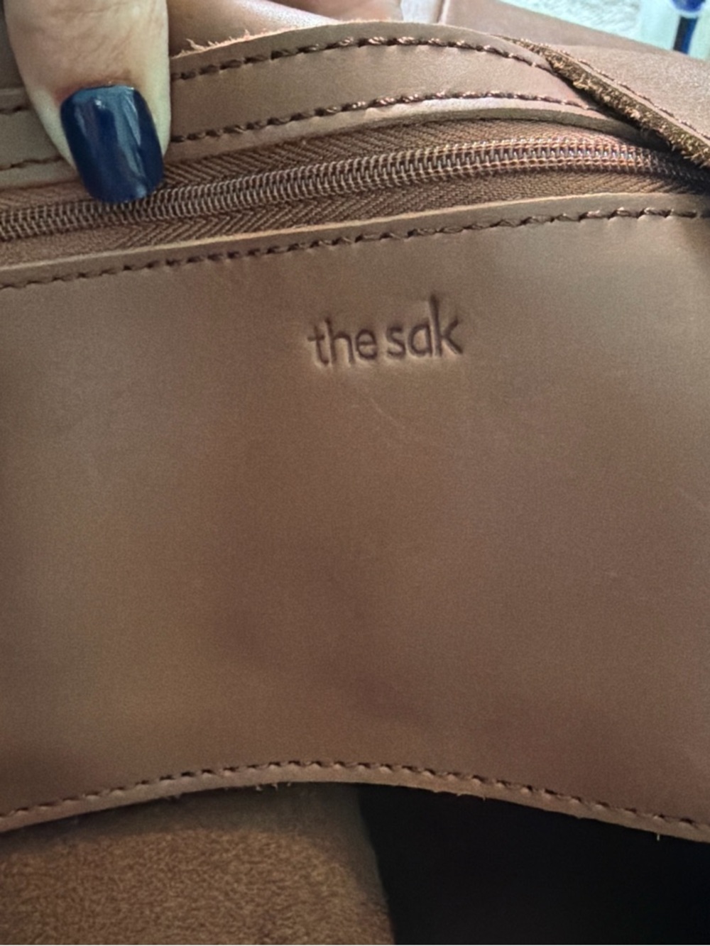 The Sak Los Feliz Large Brown Leather Tote Bag with Tassel Embossed - Picture 4 of 7